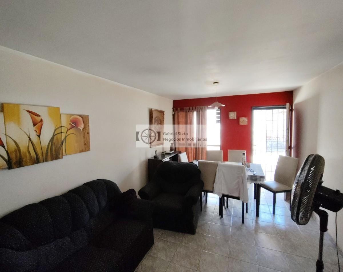 Venta Casa Esquina B° Supe (Sunchales Oeste y Chaco) 3 Dorm Cochera Muy Amplia 2