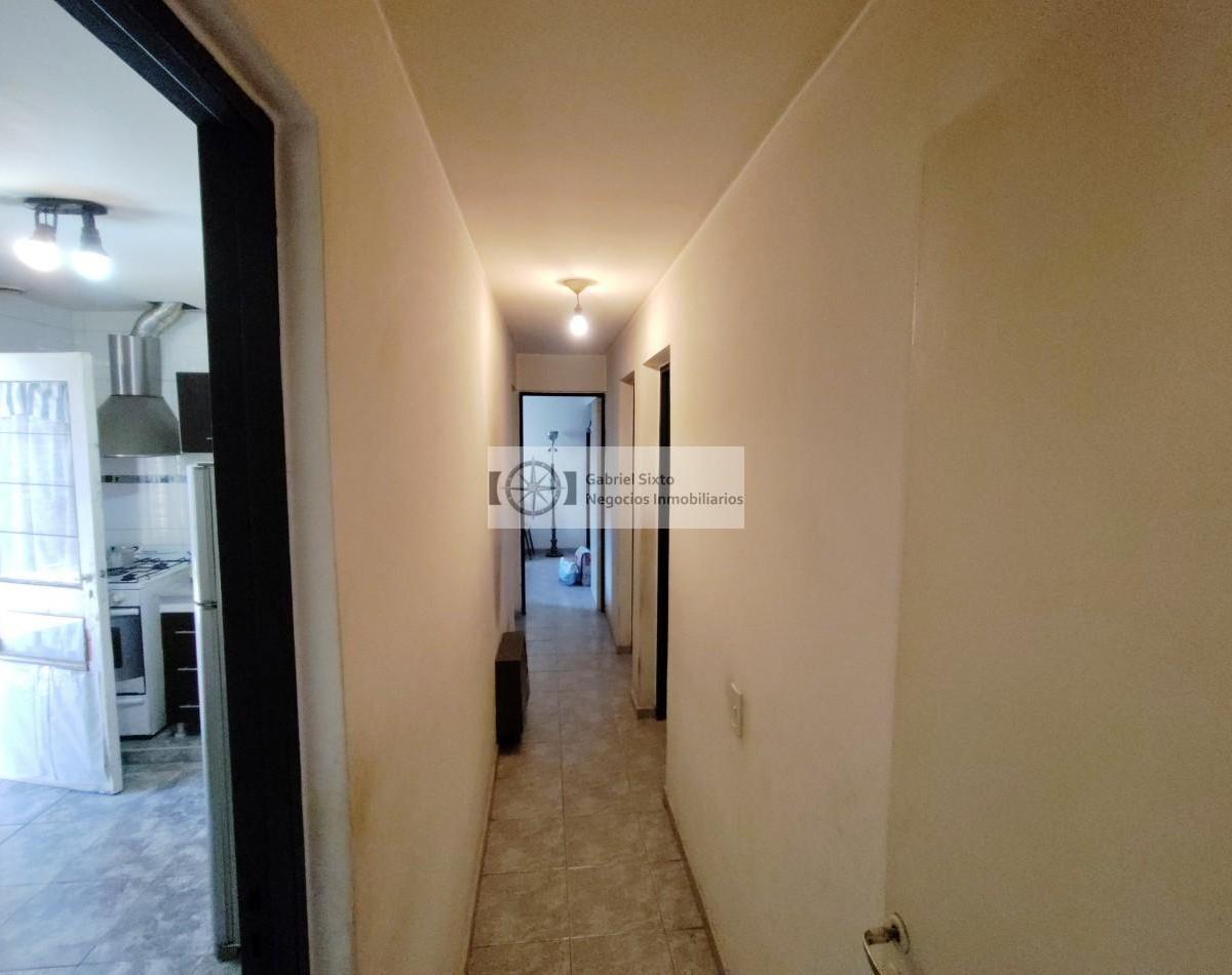 Venta Casa Esquina B° Supe (Sunchales Oeste y Chaco) 3 Dorm Cochera Muy Amplia 4