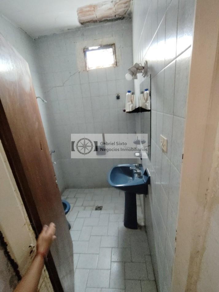 Venta Galpon con Casa en Las Catitas a m del Banco Nacion y 100 m de Calle Principal 3