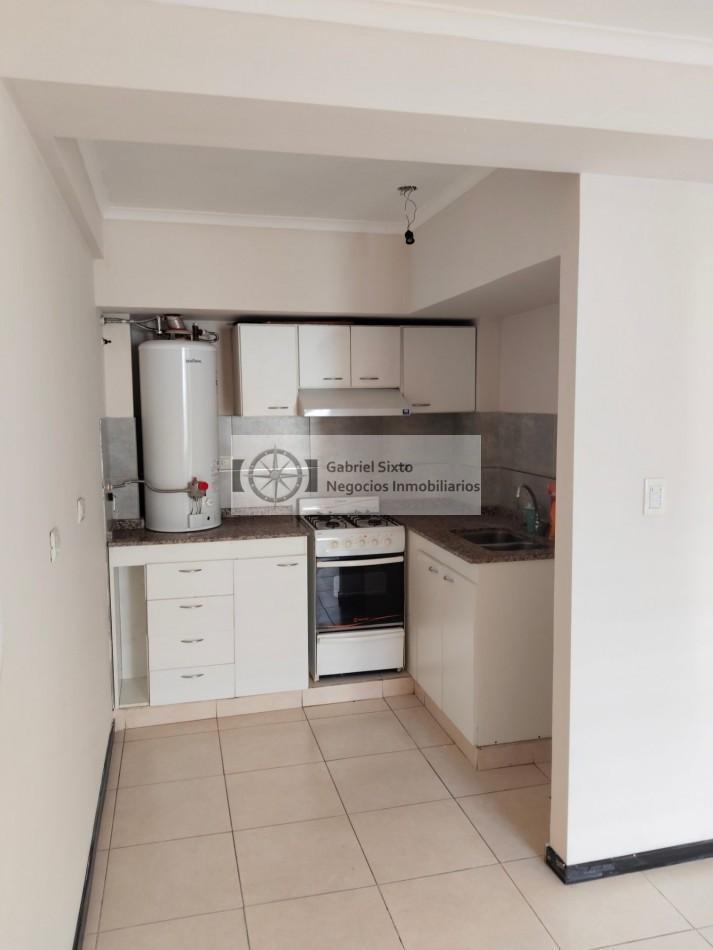 Foto de ALQUILER DEPTO 1 DORM + COCH. CIUDAD ITUZAINGO CASI CHACABUCO IMPECABLE., imagen 1