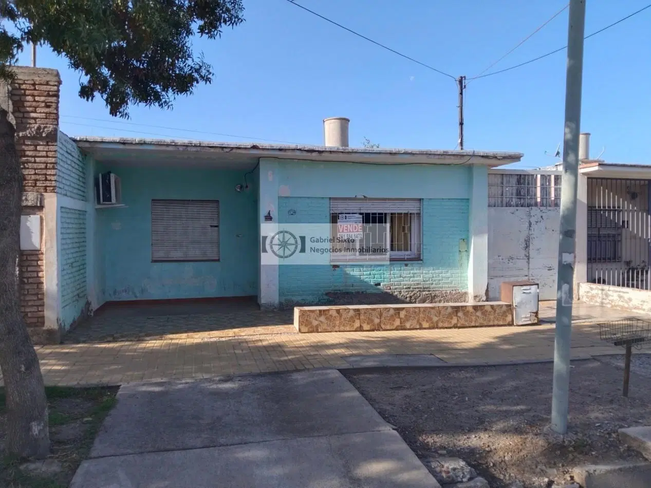 VENTA CASA GODOY CRUZ B° METALURCO CALLE DOMINGO MATEHU 3 DORM (a mts de acc, sur) 1
