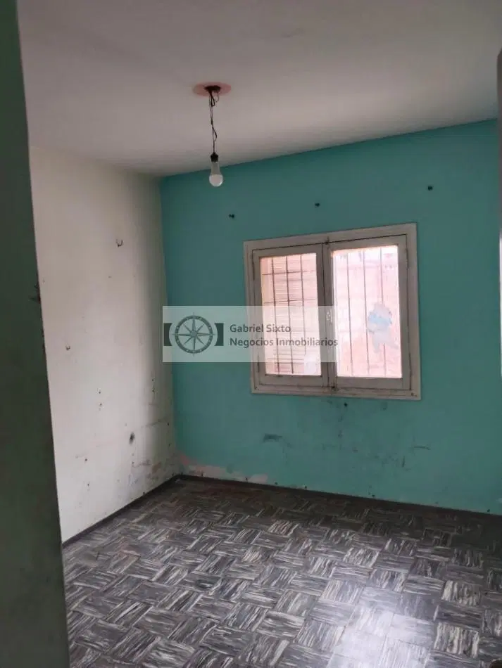 VENTA CASA GODOY CRUZ B° METALURCO CALLE DOMINGO MATEHU 3 DORM (a mts de acc, sur) 2