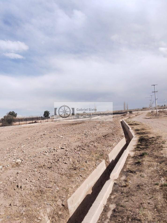 Foto de VENTA LOTE B° PRIVADO ARBEQUINA s/ Calle Cruz Videla Maipu (mts carril, imagen 1