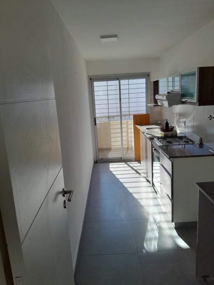 Foto de ALQUILER DEPTO 1 DORM (SIN COCH) COMPLEJO EN CALLE G LORCA, IMPECABLE, imagen 3