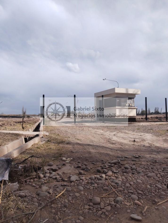Foto de VENTA LOTE B° PRIVADO ARBEQUINA s/ Calle Cruz Videla Maipu (mts carril, imagen 2