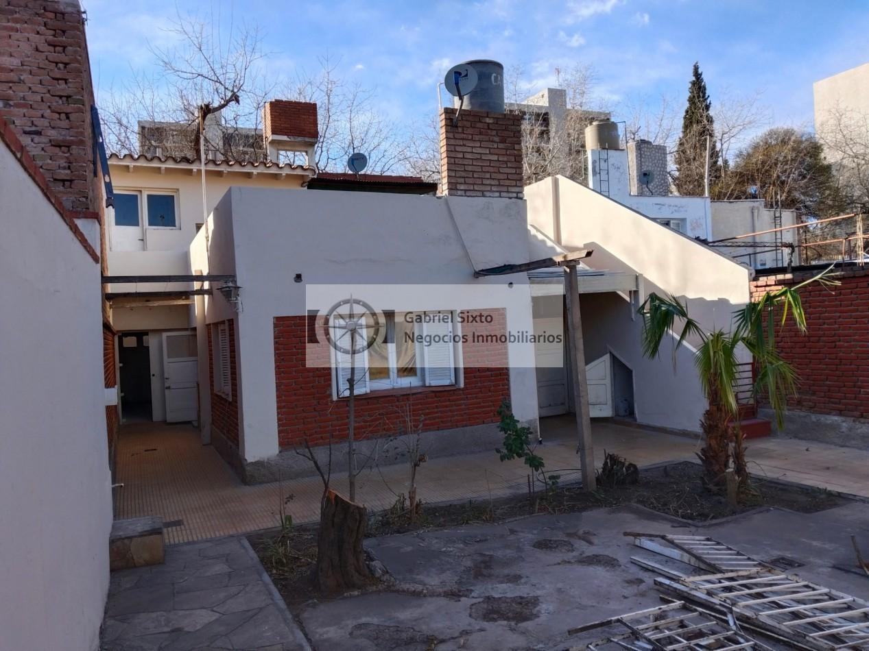 Foto de VENTA PROPIEDAD CIUDAD CALLE RODRIGUEZ CASI MOLDES 3 DORM 2 BÑ, PATIO, imagen 4