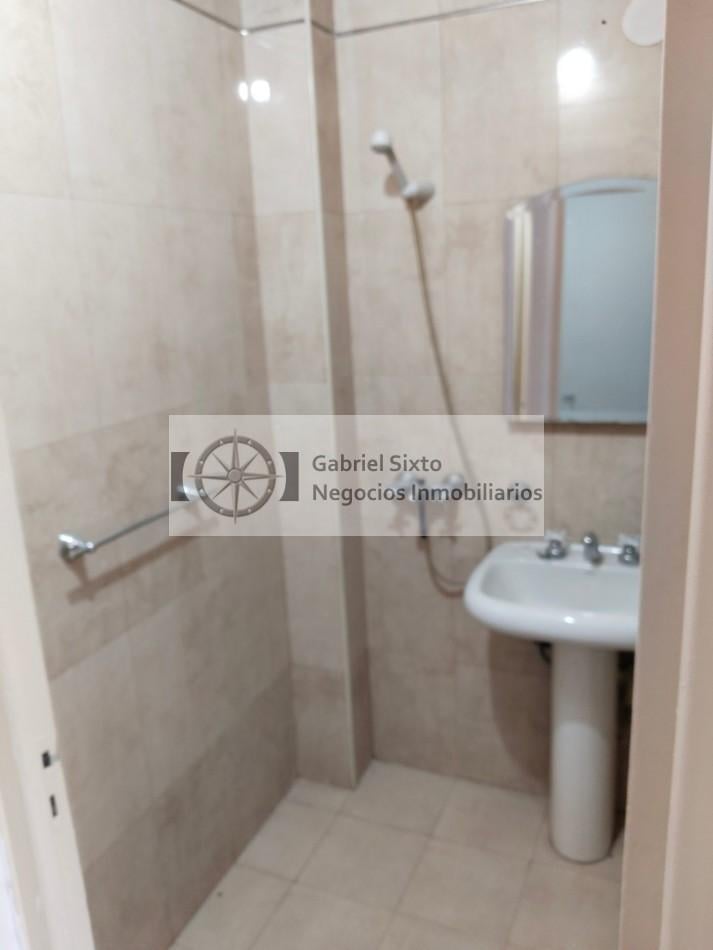 Foto de VENTA PROPIEDAD CIUDAD CALLE RODRIGUEZ CASI MOLDES 3 DORM 2 BÑ, PATIO, imagen 2