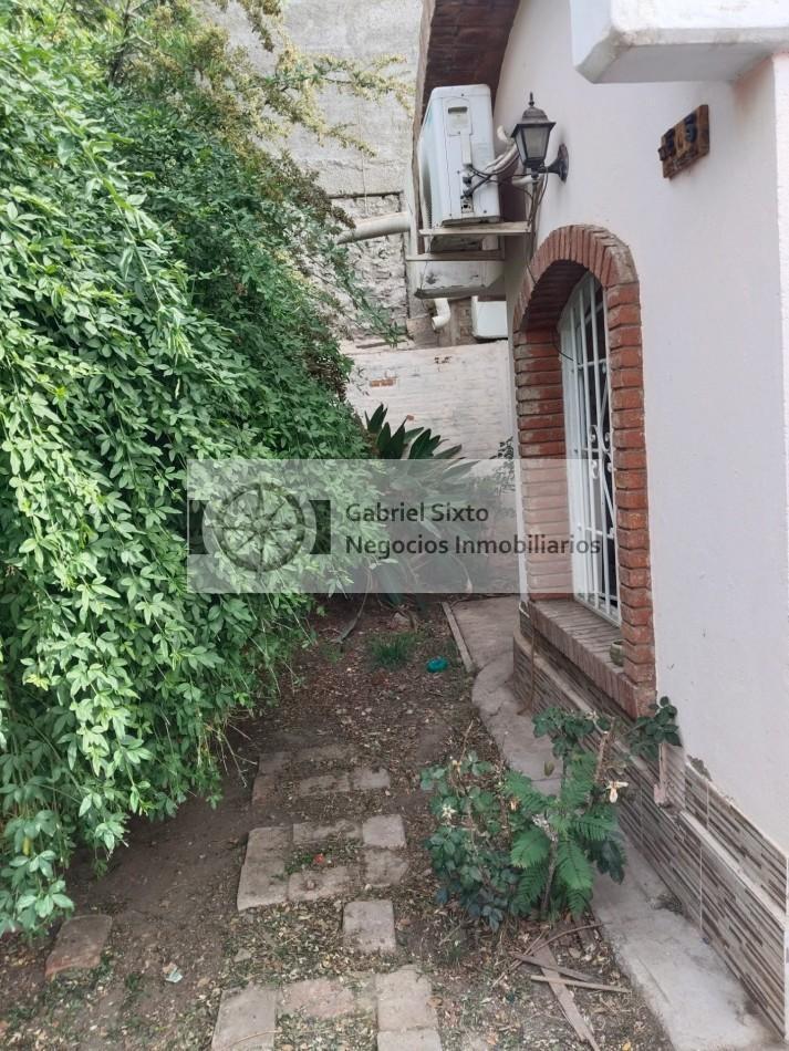 Foto de VENTA CASA B° 12 DE JUNIO NORTE LAS HERAS 2 DORM, COCHERA PASANTE, imagen 1