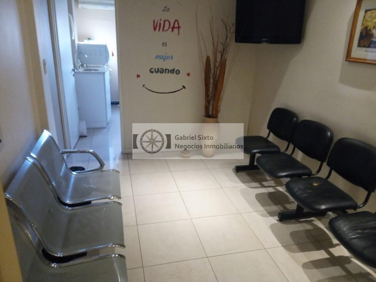 Foto de VENTA DEPTOS EN GODOY CRUZ, 1 Y 2 PISO COMPLETOS, ESQUINA SAN MARTIN Y, imagen 5
