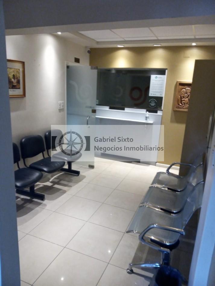 Foto de VENTA DEPTOS EN GODOY CRUZ, 1 Y 2 PISO COMPLETOS, ESQUINA SAN MARTIN Y, imagen 2