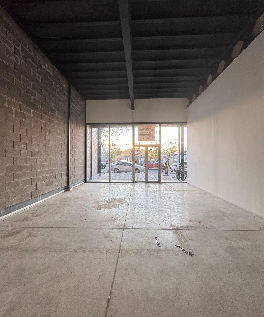 Foto de Local de 60 m² en alquiler en San Martín, imagen 3