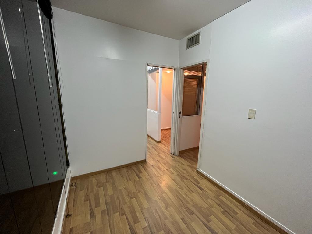 Oficina en Venta en La Plata 1