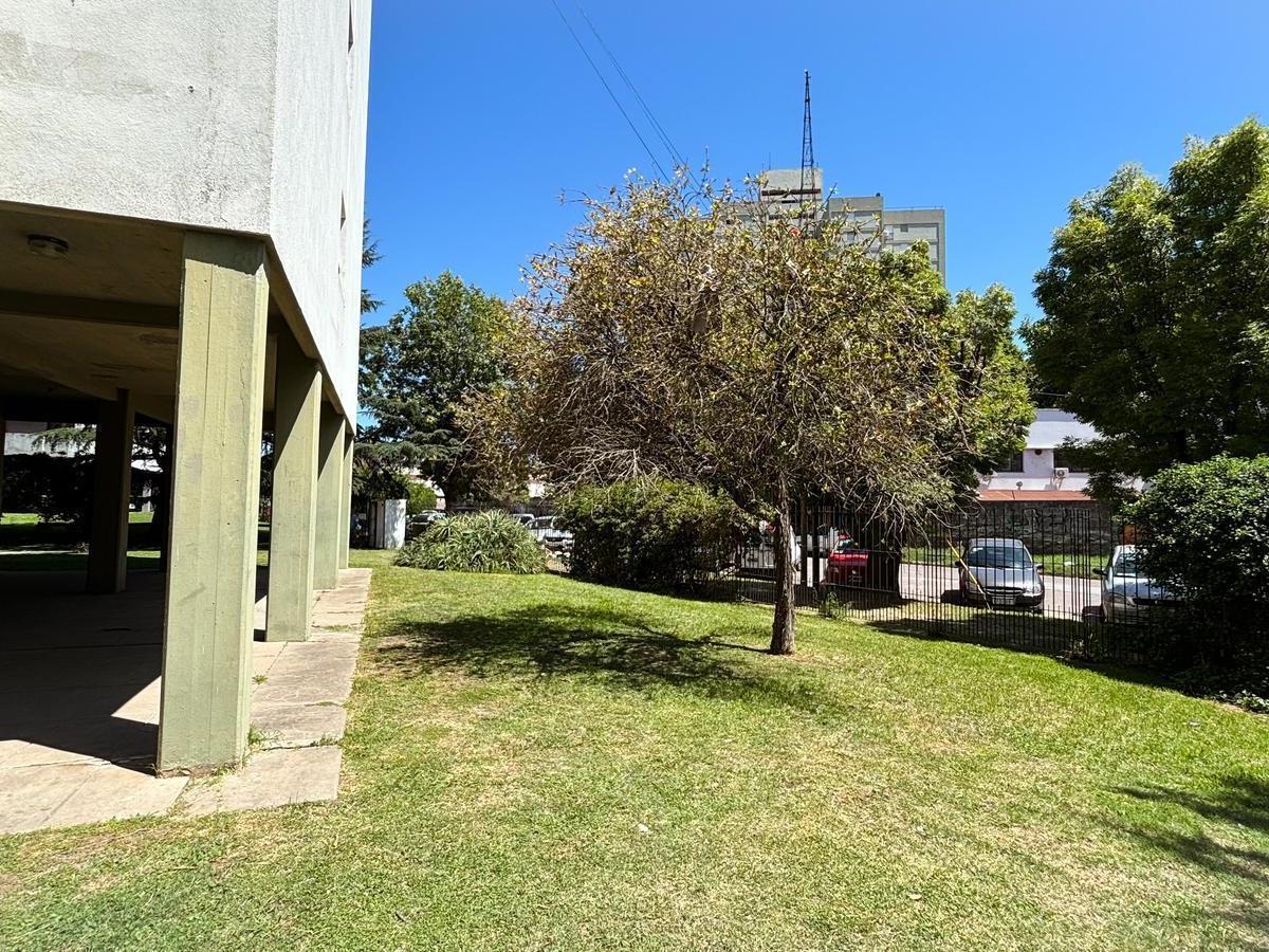 Departamento en 3 Dorm. en 42 y 116 5