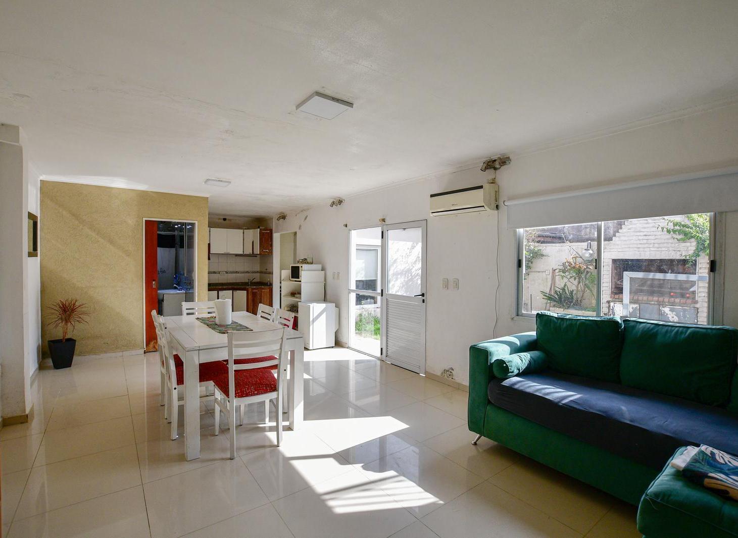 Foto de Casa en venta - Melchor Romero, imagen 1