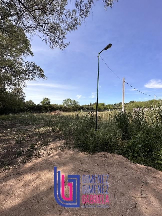 Terreno en venta escritura lote propio 898 m2