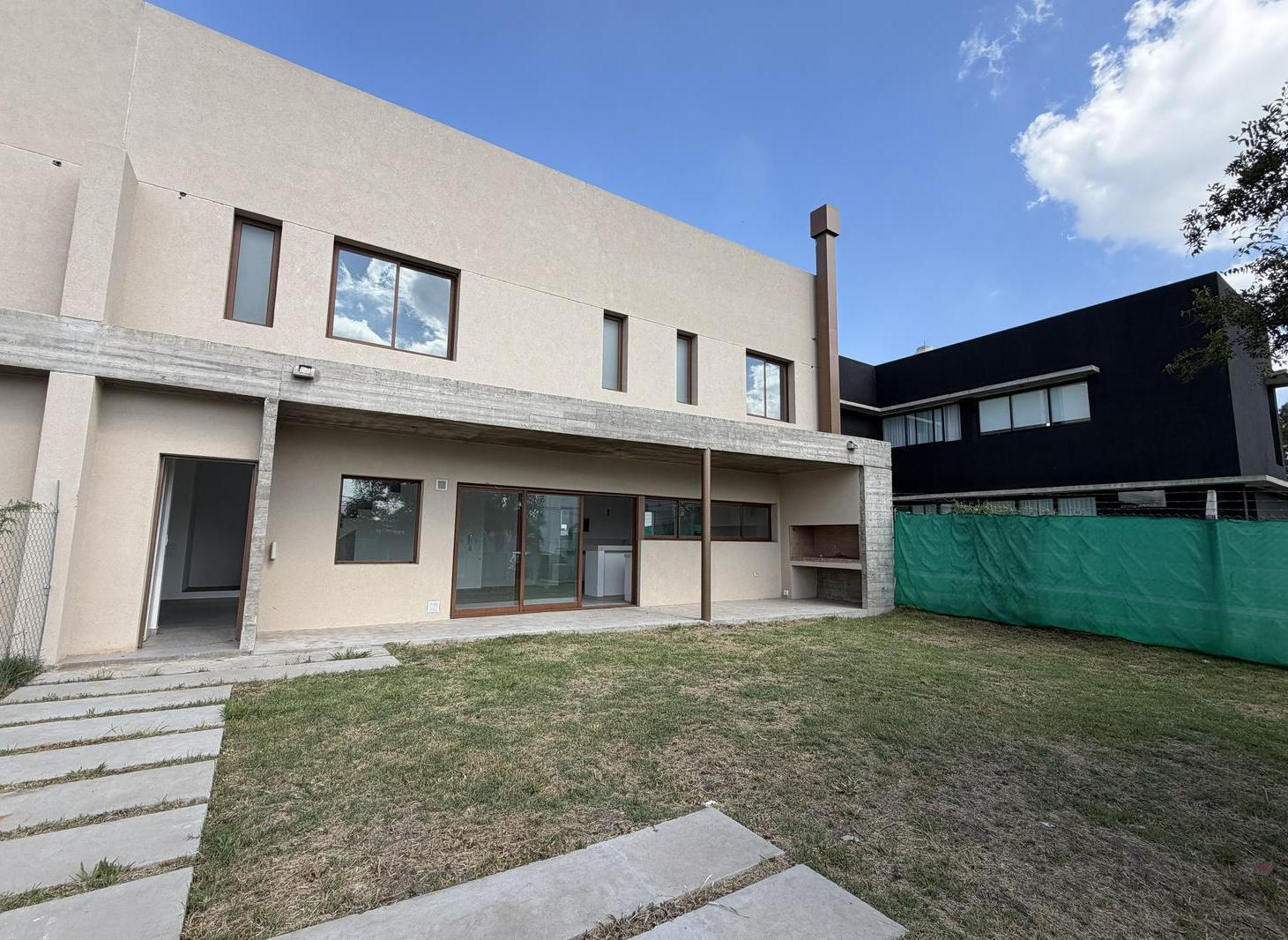 Casa en venta en Barrio Don carlos