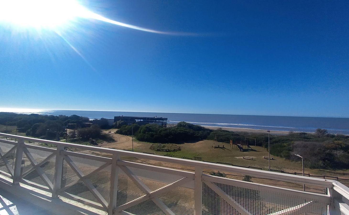 Departamento  en Costa del Este.