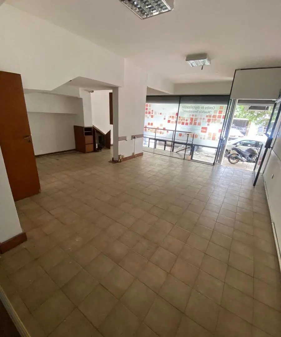Local en Venta en La Plata 5