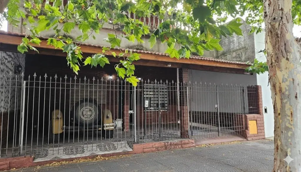 Casa en Venta en Quilmes Oeste 2