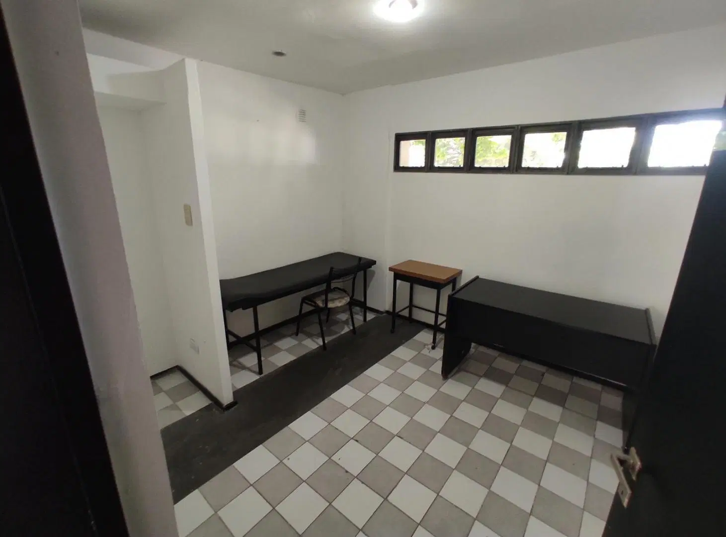 Edificio en Venta en La Plata apto institución - clínica - oficinas 3
