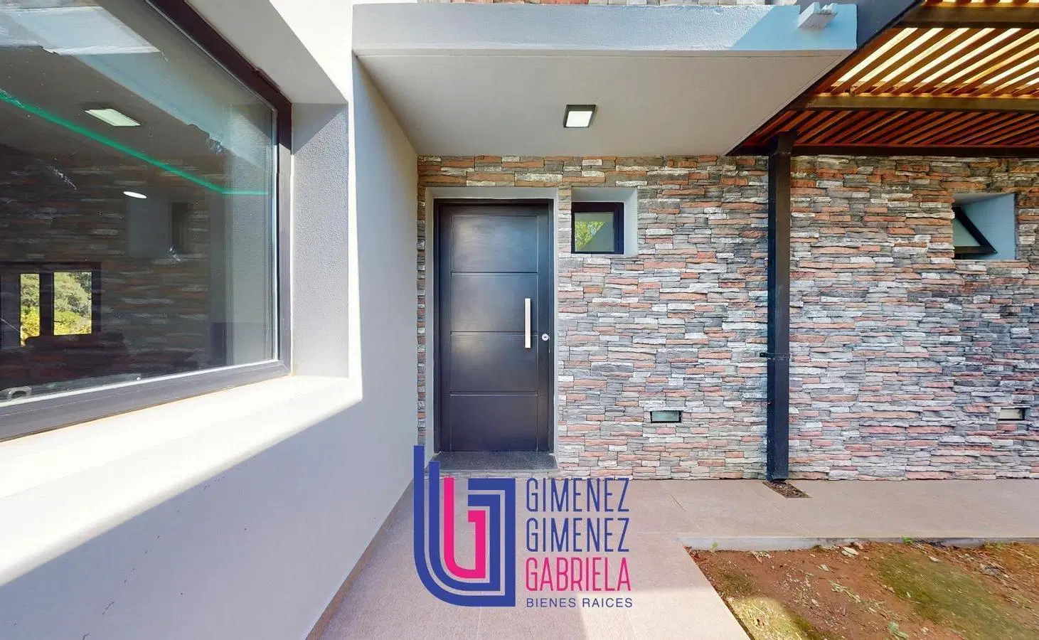 Casa 2 dormitorios con pileta en Barrio Cerrado Las Carquejas 2