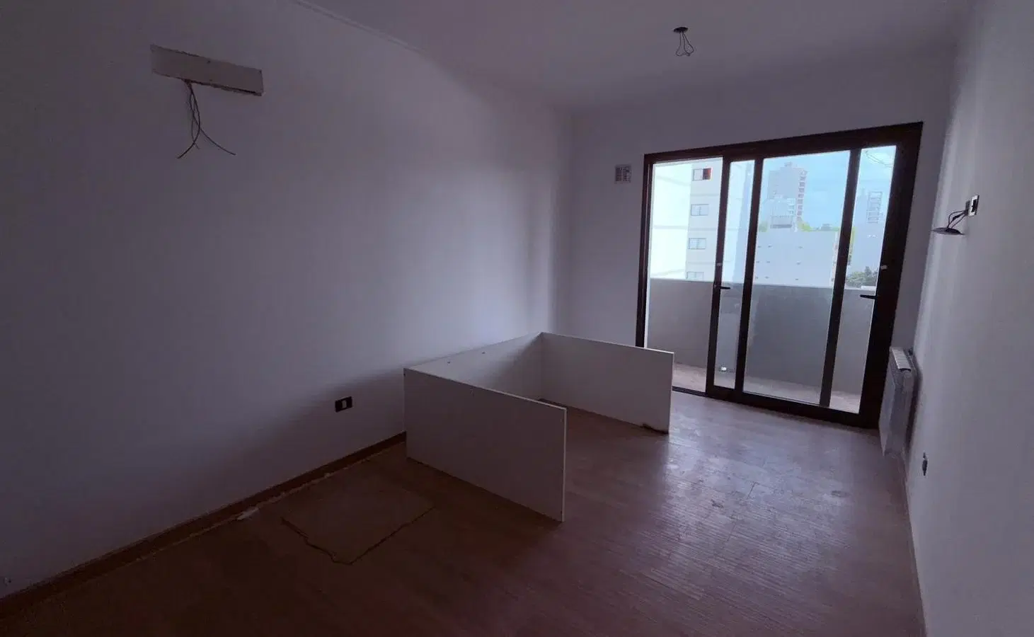 Departamento en La Plata semipiso de 2 dormitorios y 2 baños 5