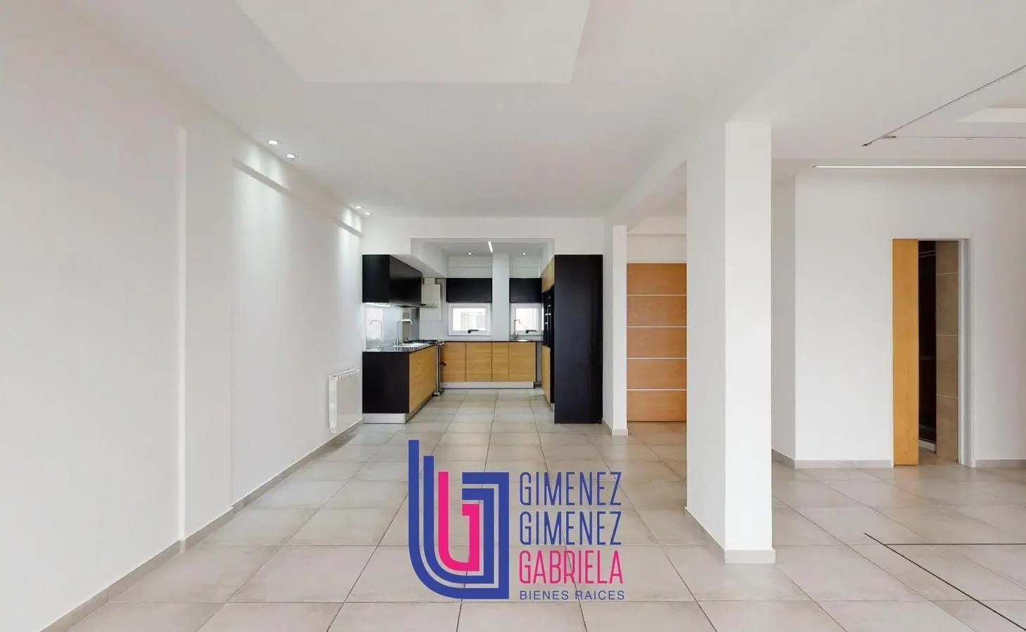 Departamento de 2 dormitorios con 2 cocheras 5