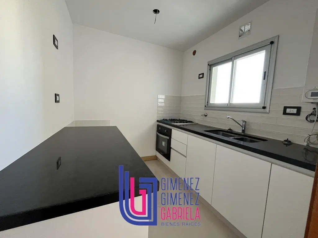 Venta de Departamento de un dormitorio en La Plata 5