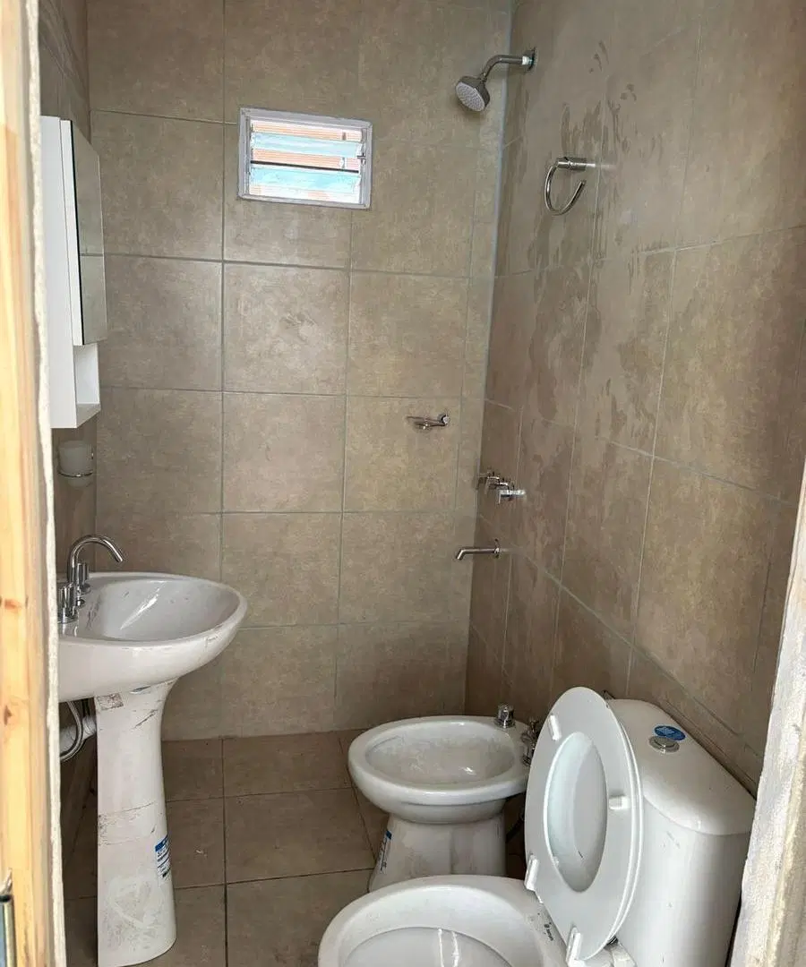Casa en El Dique 127 y 47 5