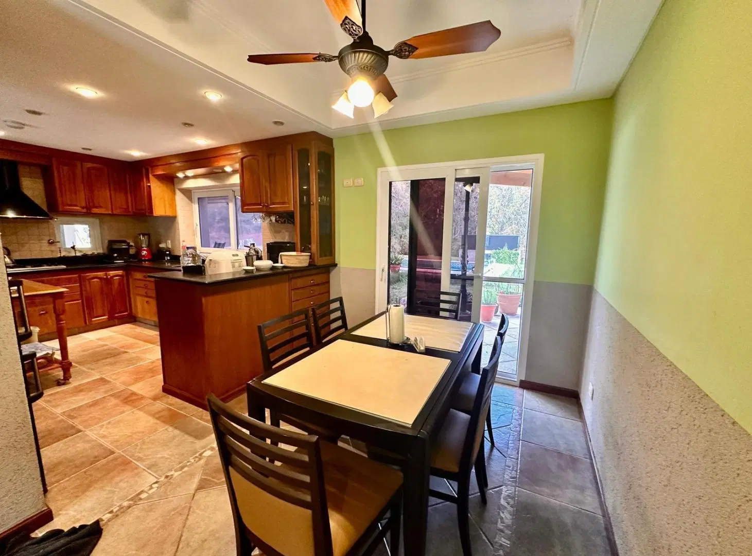Casa en Venta en Campos de Roca 2