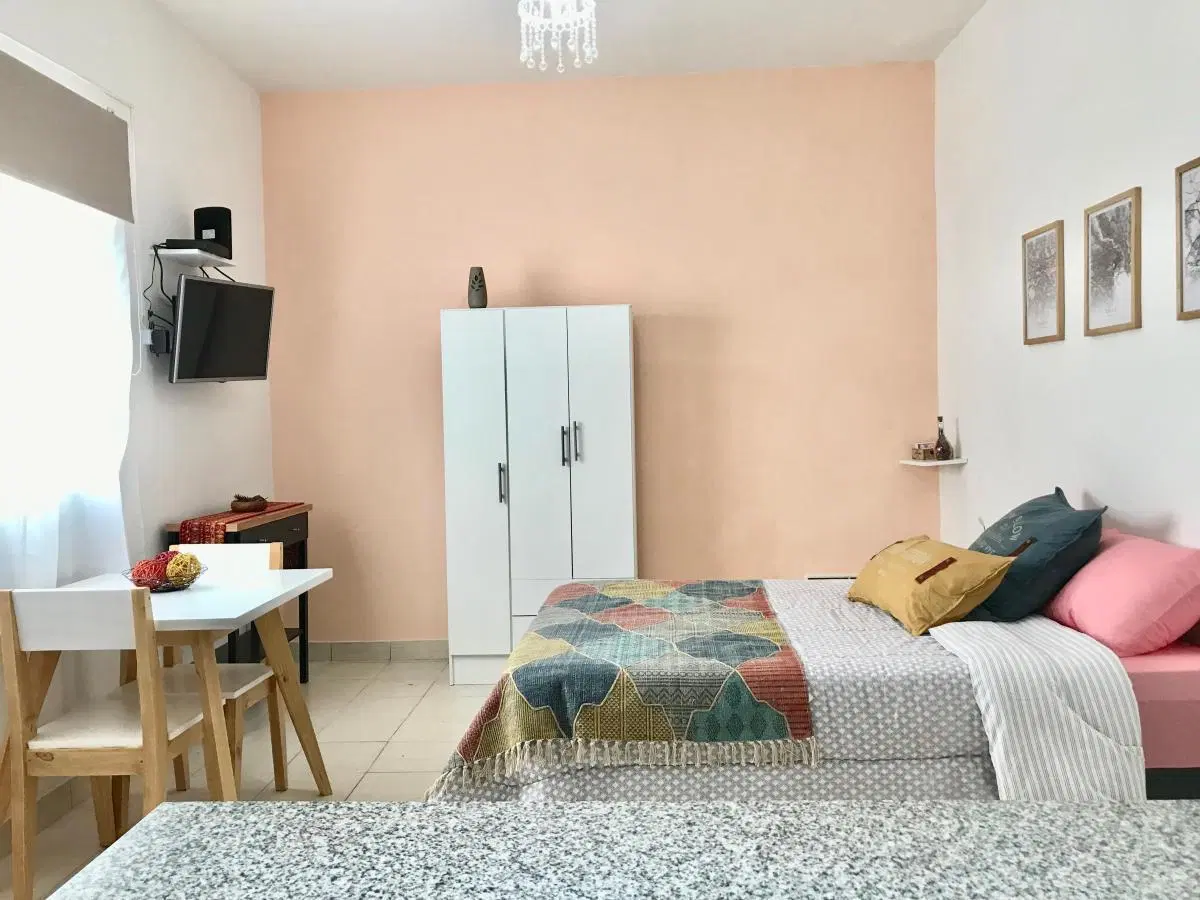 DEPARTAMENTO MONOAMBIENTE-ALMAGRO-ALQUILER TEMPORAL 2