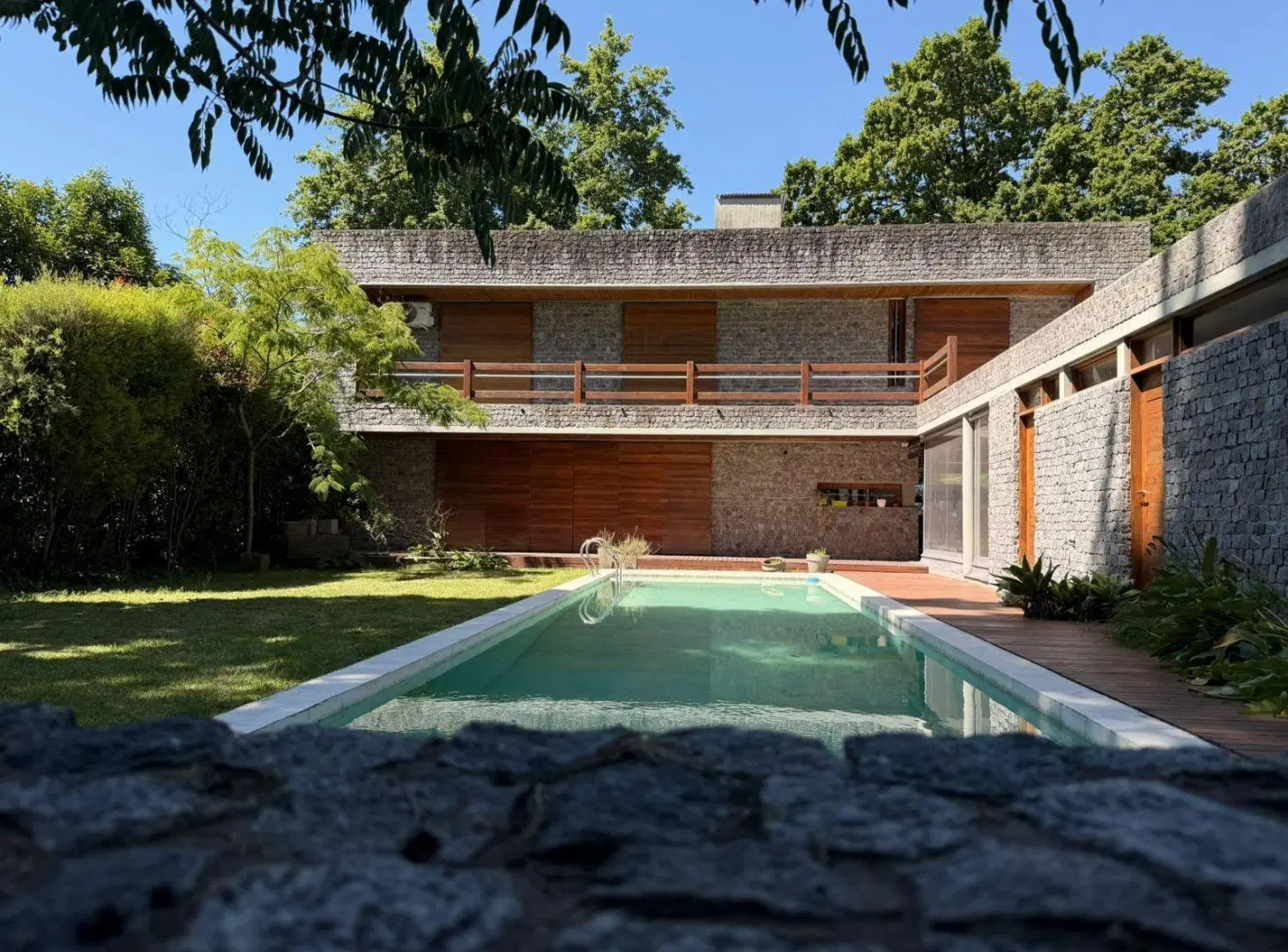 Casa de Categoría en Villa Elisa 2