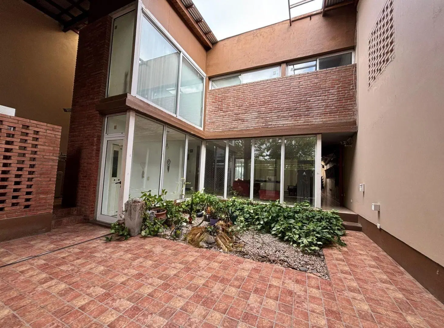 Casa de 3 dormitorios en la plata 3