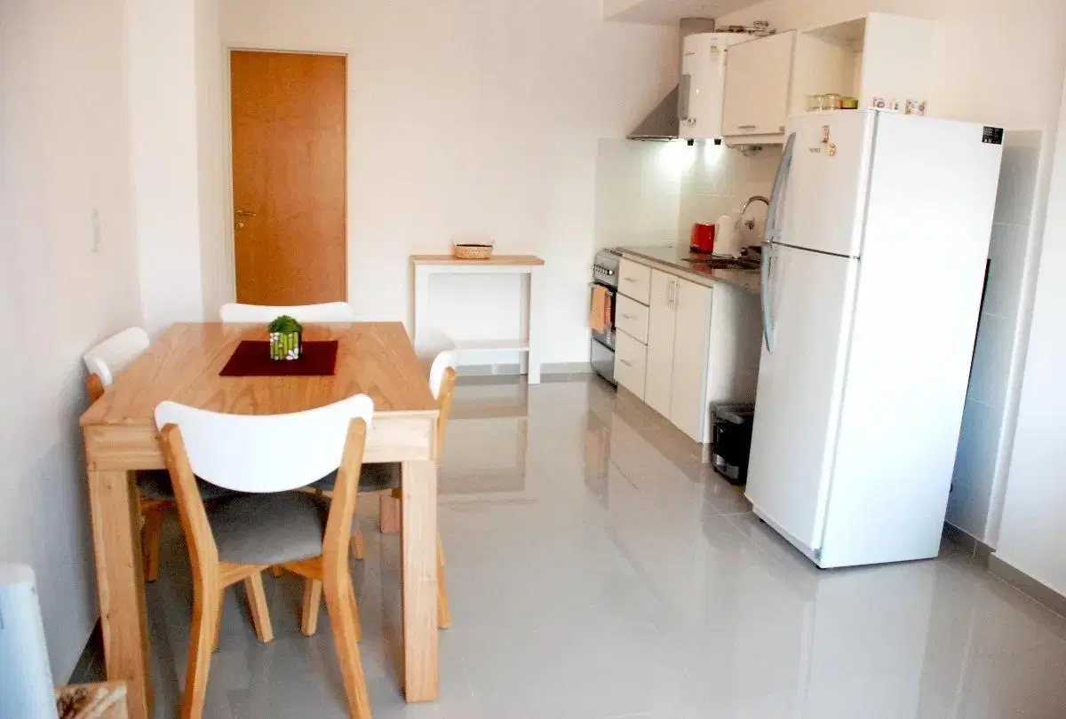 DEPARTAMENTO DOS AMBIENTES-FLORES-ALQUILER TEMPORAL 3