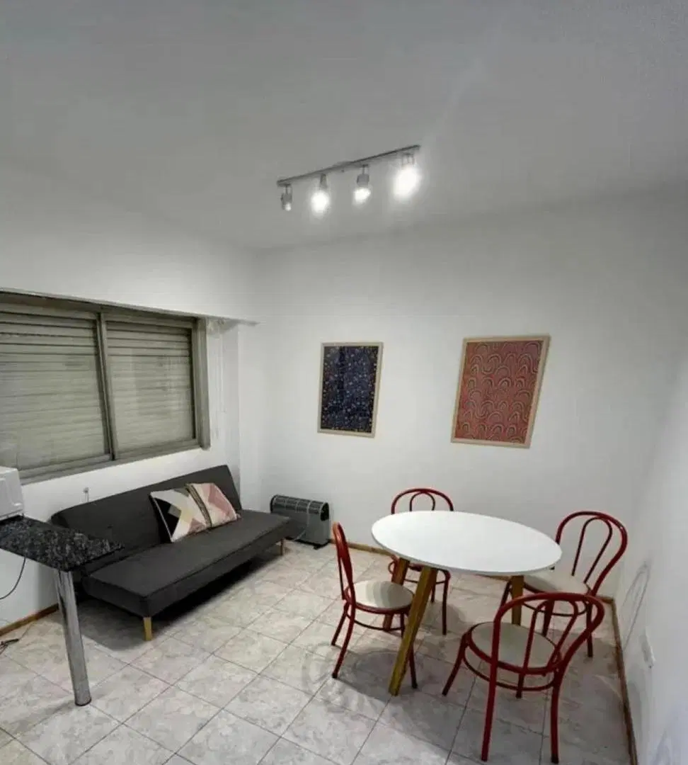 DEPARTAMENTO DOS AMBIENTES-ALMAGRO-ALQUILER TEMPORAL 3