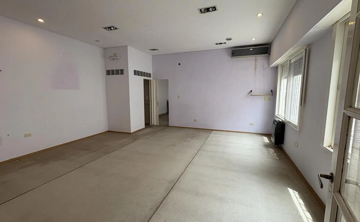 Casa Apta Destino Comercial - consultorios, gimnasio, salon belleza - La Plata 3