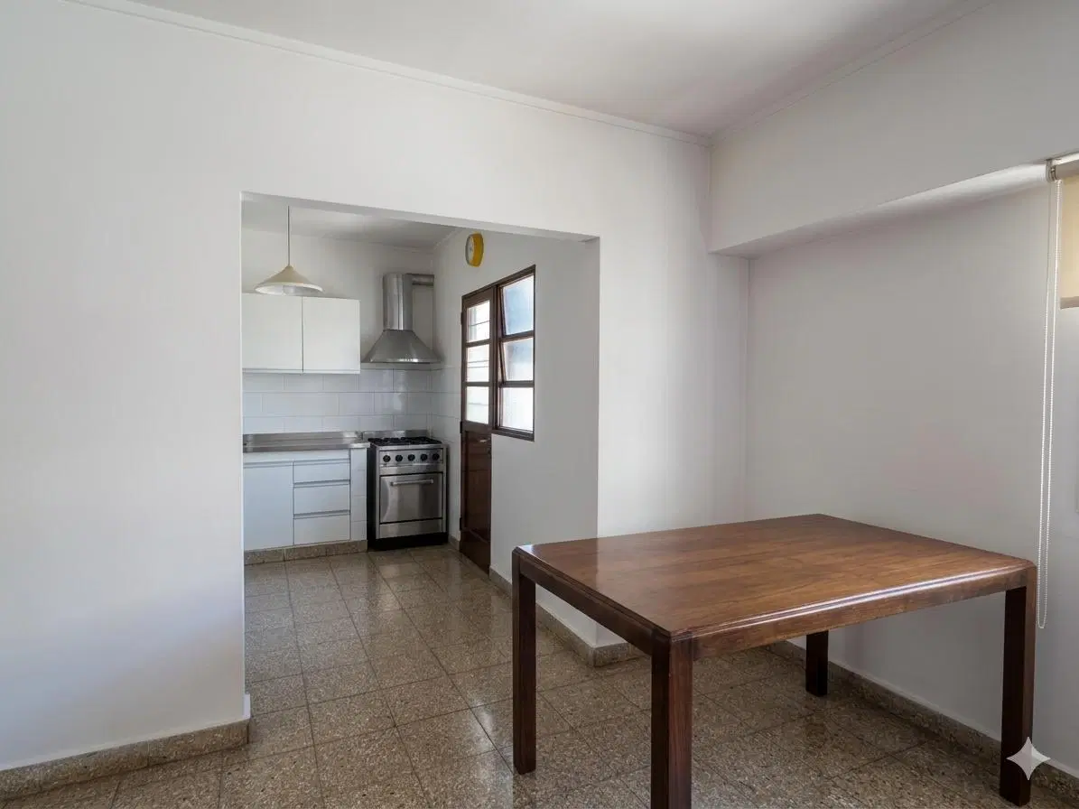 Departamento en venta, 2 dormitorios en La Plata 3