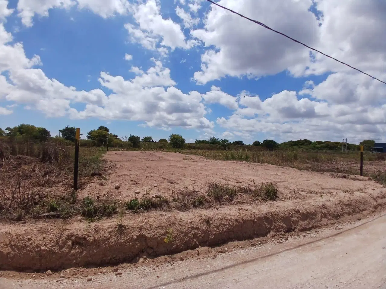 Lotes en venta en Barrio Valles de Arana 3