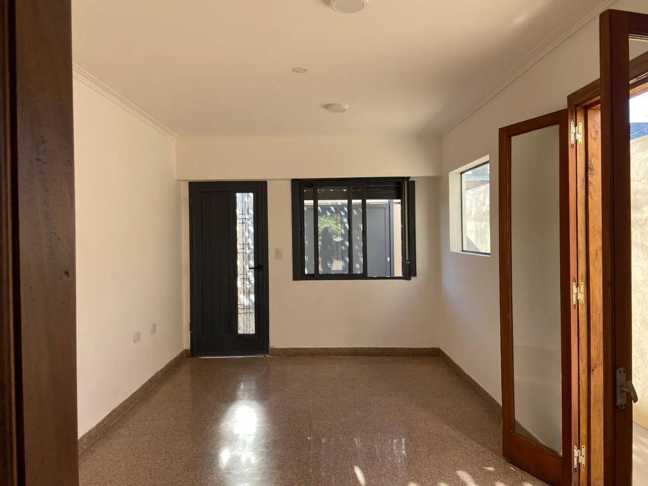 Casa en Venta en Villa Elvira 3