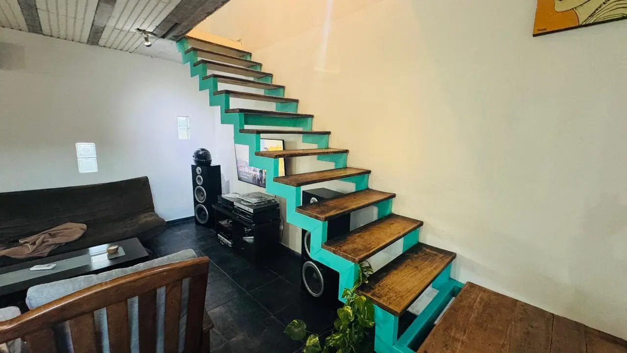 Venta de Casa de Dos dormitorios En Sicardi 5