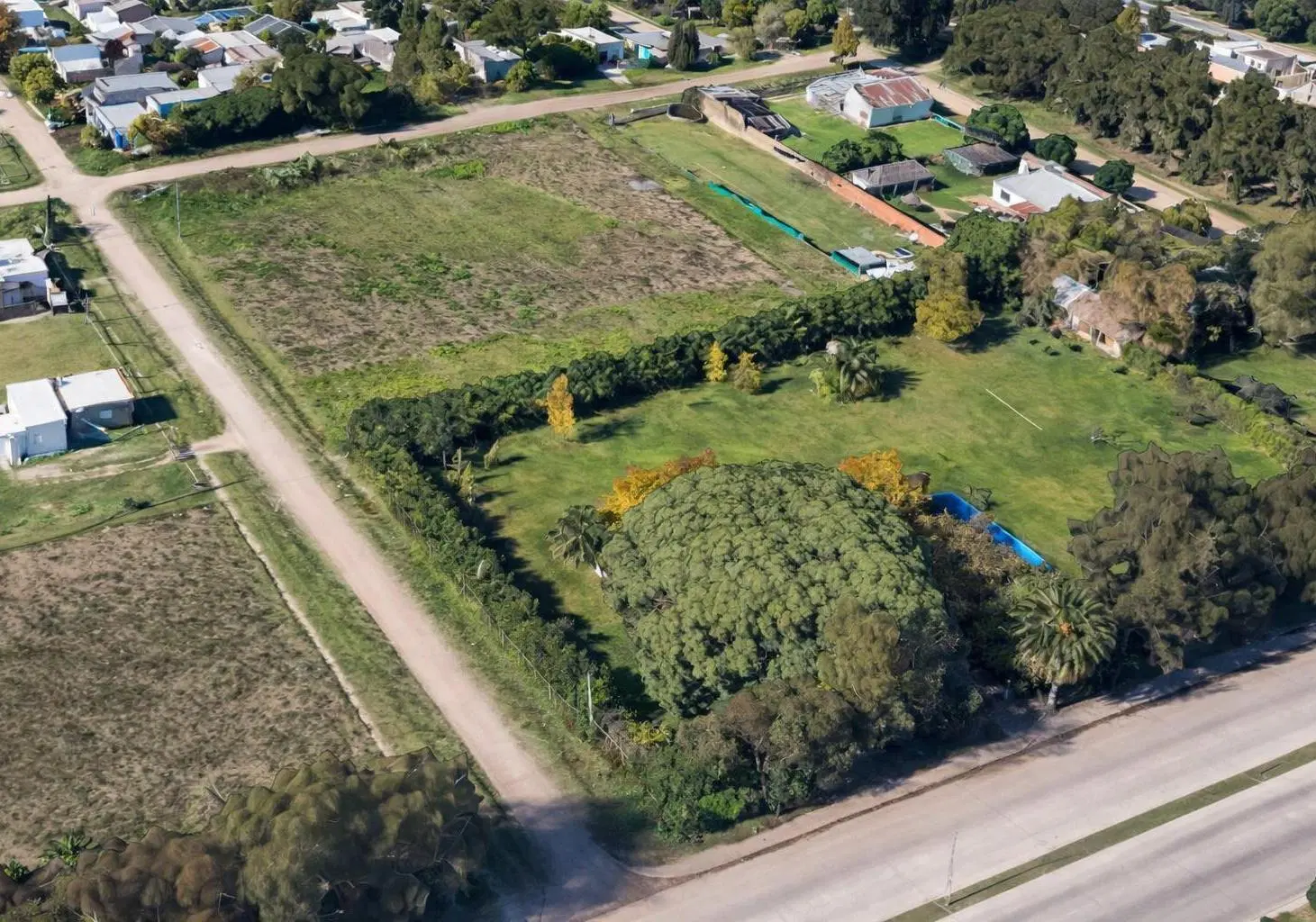 Lotes en block con ubicación estratégica – Av. 520, Calle 150 y Calle 521 5