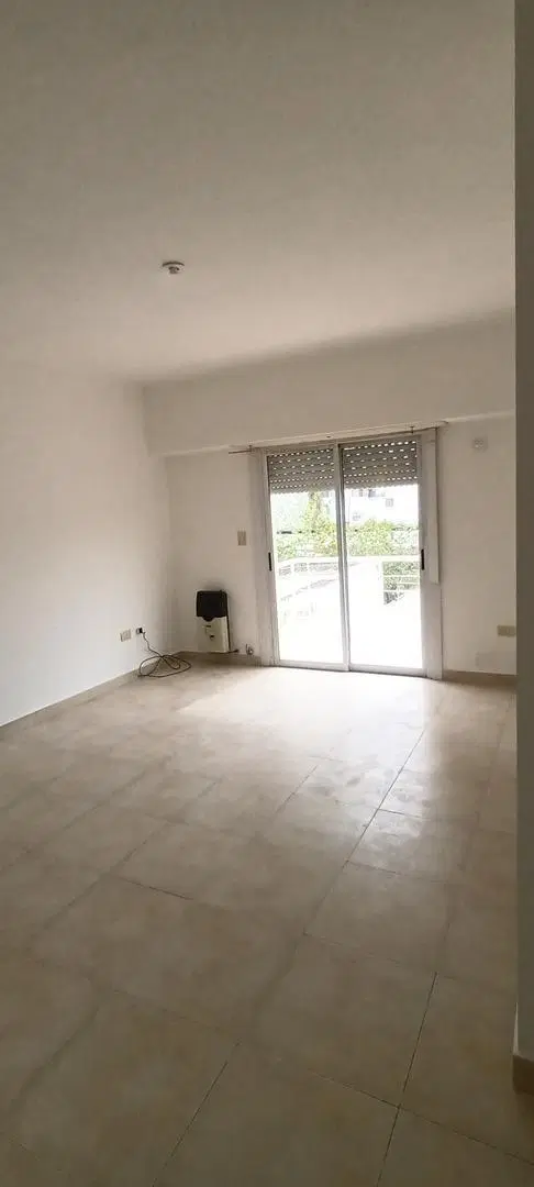 MONOAMBIENTE 4