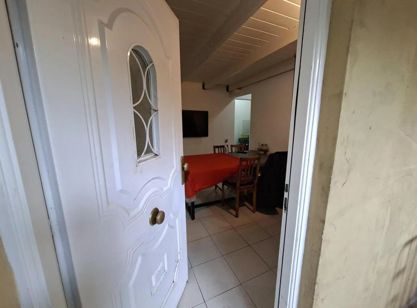 Casa de un dormitorio con altillo en alquiler 4