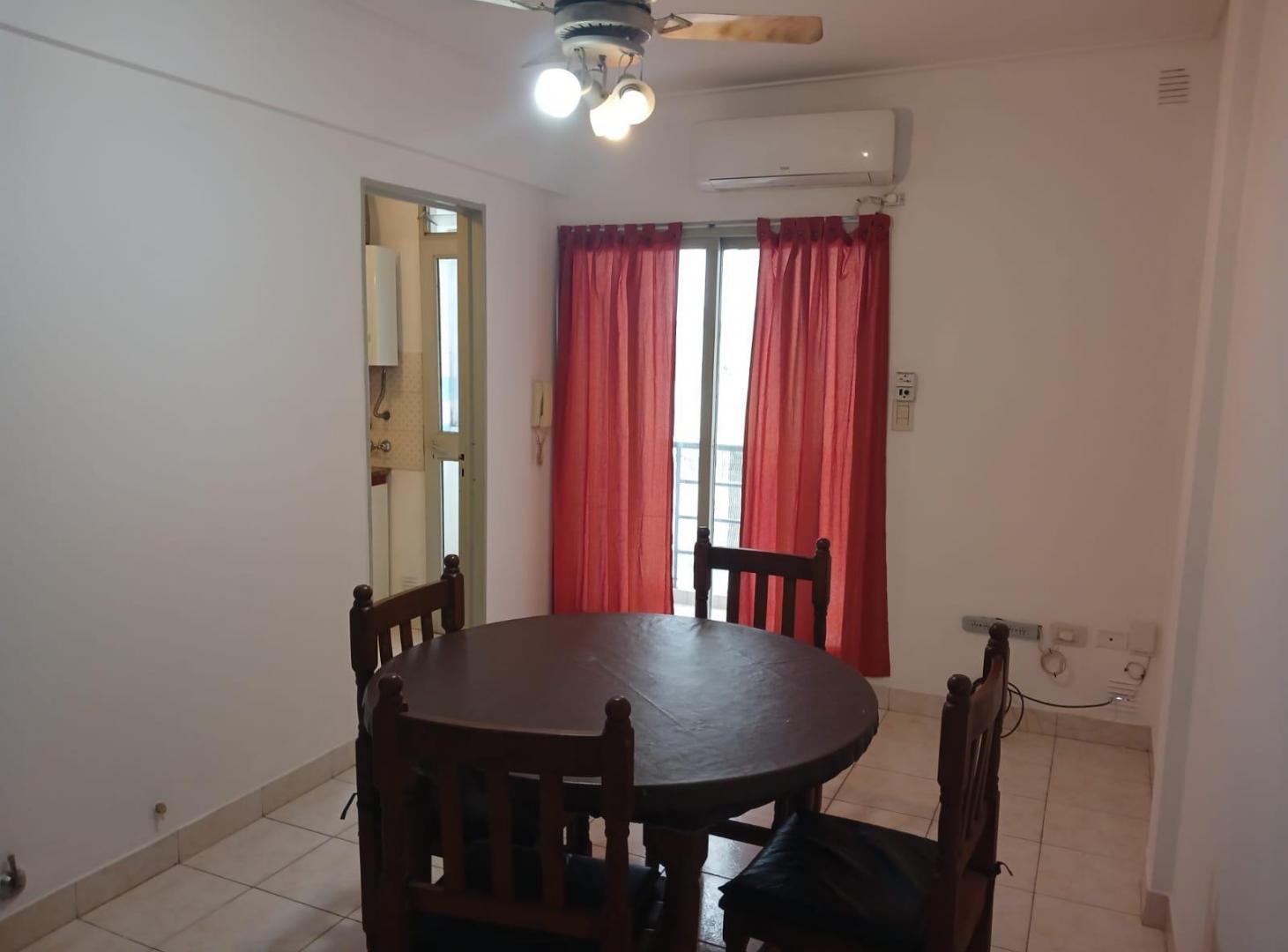 Departamento de 1 dormitorio en venta en La Plata