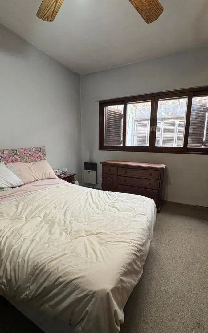 Casa de 8 ambientes en Venta en La Plata 4