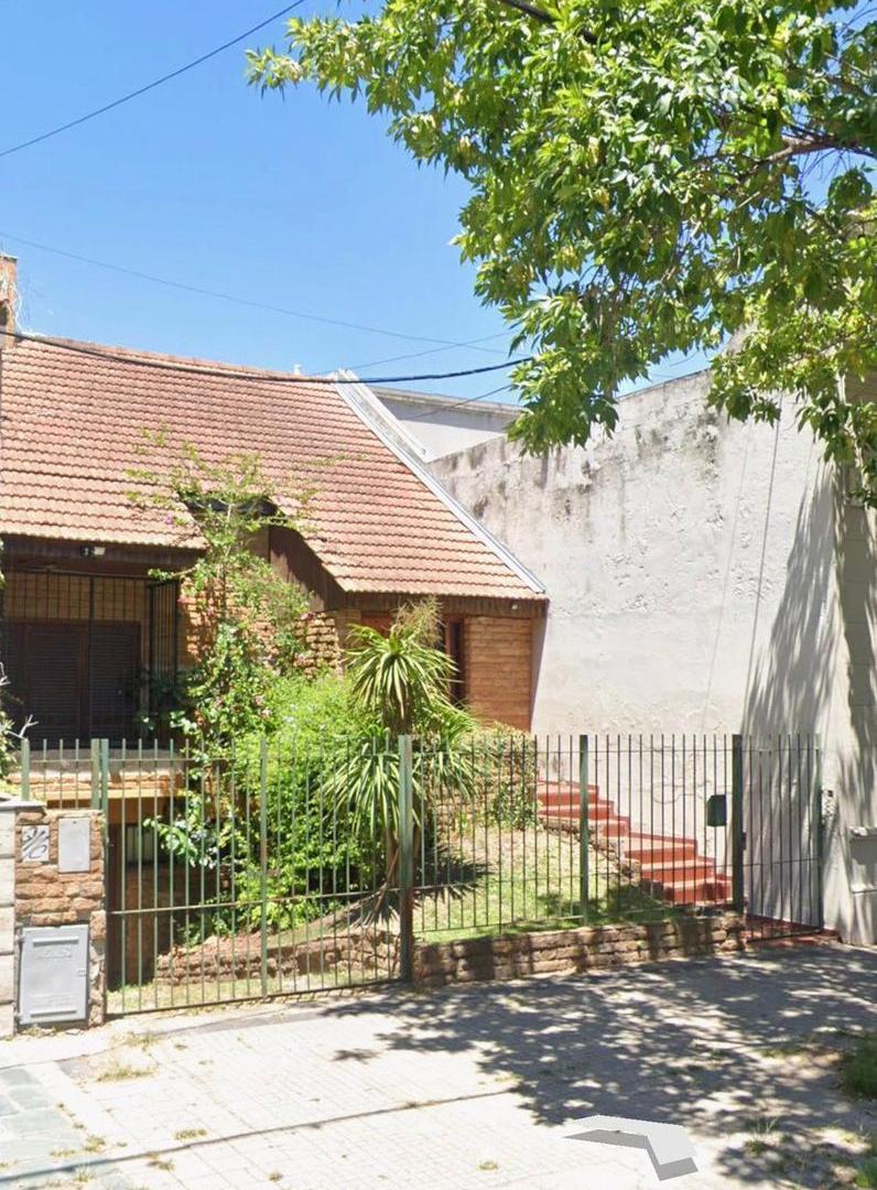 Casa de 8 ambientes en Venta en La Plata