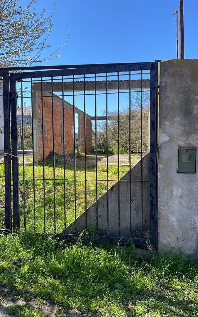 Terreno en venta en camino Regatas 5