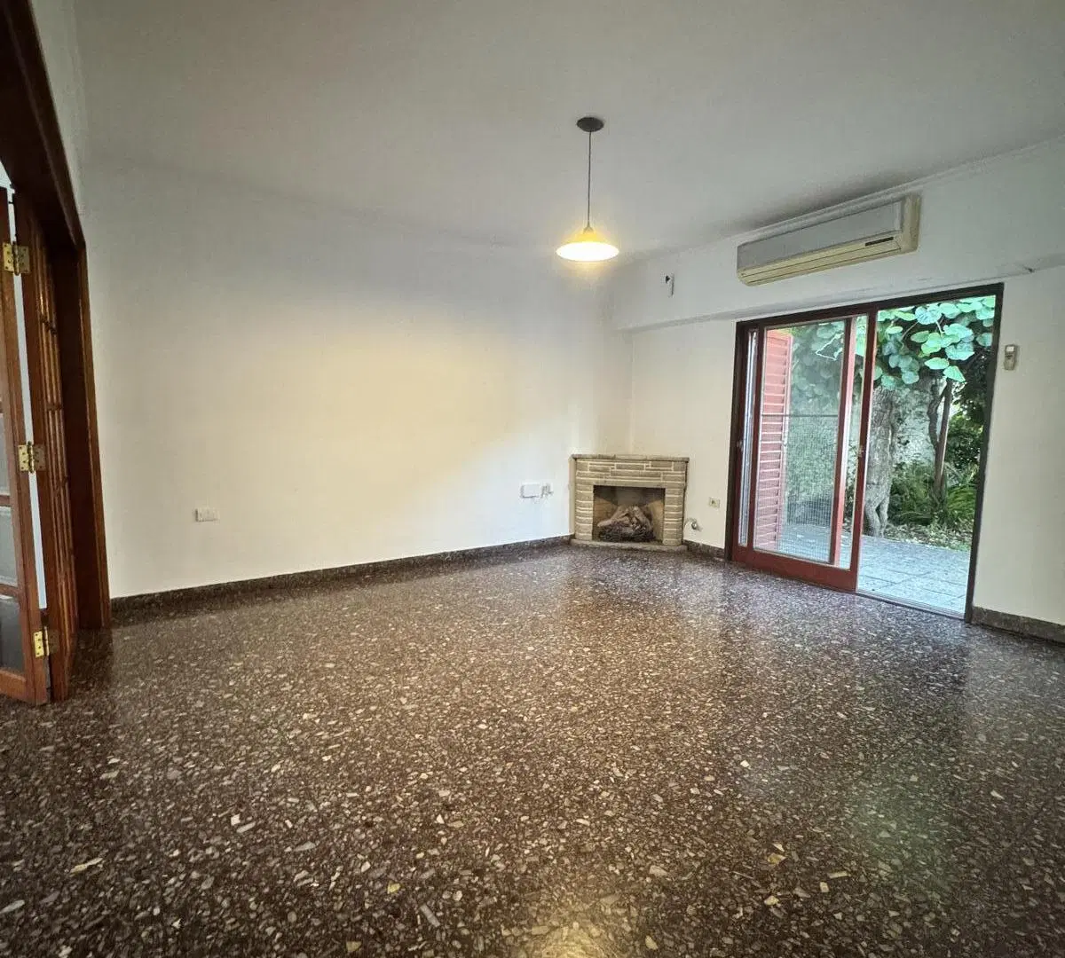 Casa en venta centrica  LOS HORNOS 2