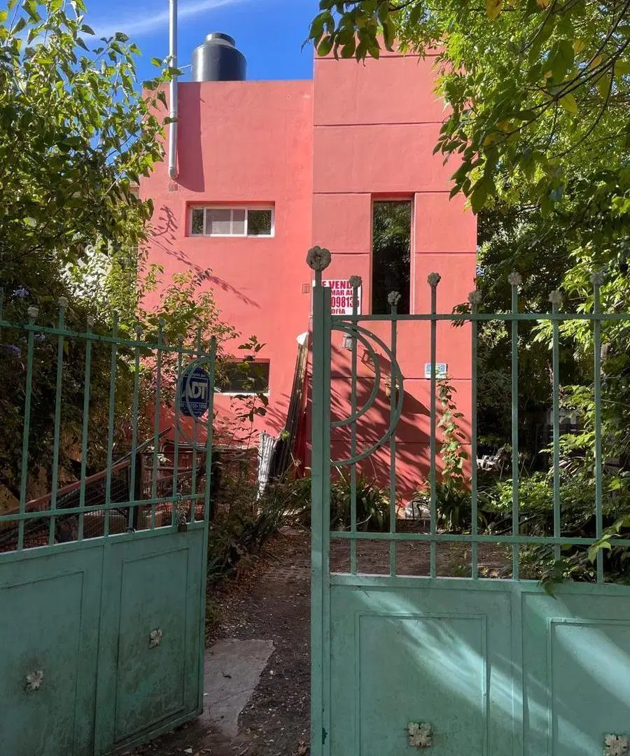 CASA EN VENTA EN PUNTA LARA 3