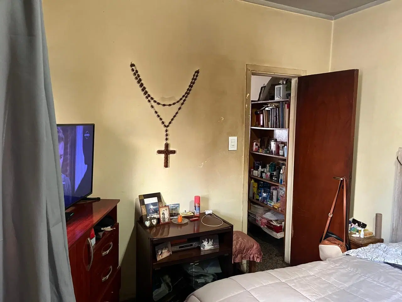 PH en venta - La Plata 2